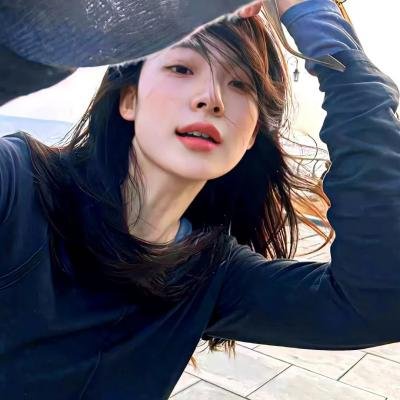 顶流女星黑料引官司，平台紧急限流，凌晨持续发酵
